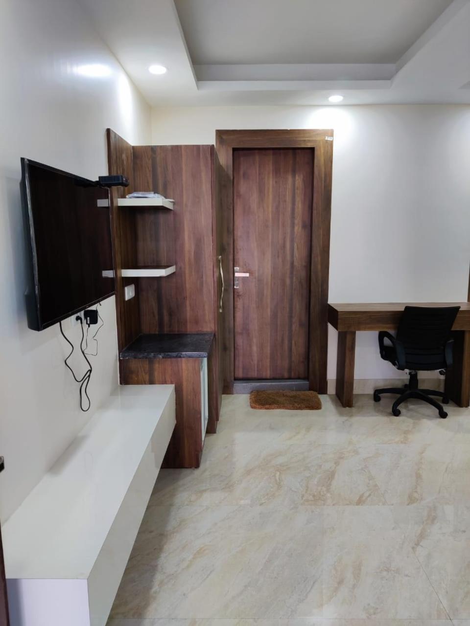 Hotel Maira Dehradun Extérieur photo